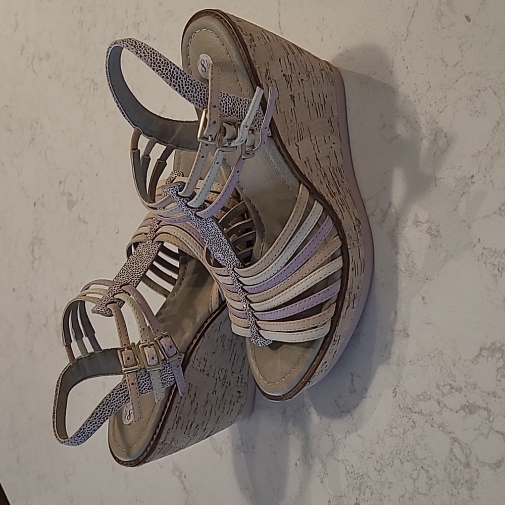Hush Puppies 8.5 Wedge Sandals